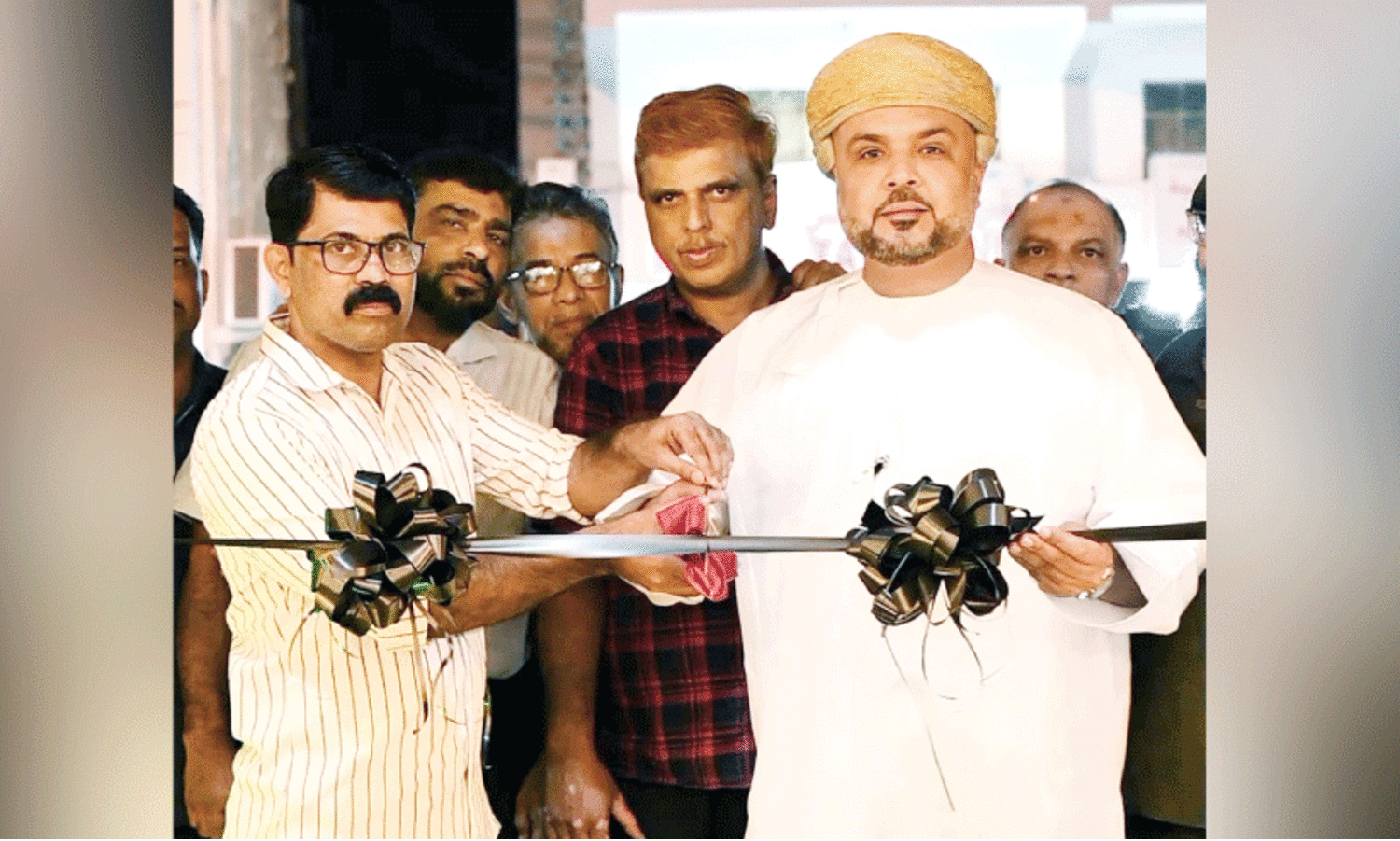 മ​ല​ബാ​ർ കി​ച്ച​ൺ റു​വി​യി​ൽ പ്ര​വ​ർ​ത്ത​നം തു​ട​ങ്ങി