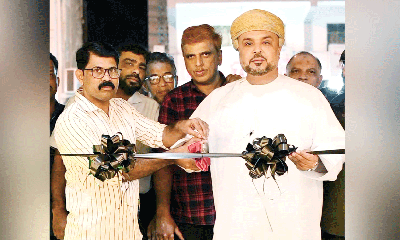 മ​ല​ബാ​ർ കി​ച്ച​ൺ റു​വി​യി​ൽ പ്ര​വ​ർ​ത്ത​നം തു​ട​ങ്ങി