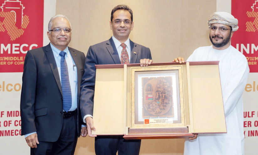 ഇ​ന്ത്യ​ൻ സ്ഥാ​ന​പ​തി​ക്ക് ഐ.​എ​ൻ.​എം.ഇ.​സി.​സി യാ​ത്ര​യ​യ​പ്പ്