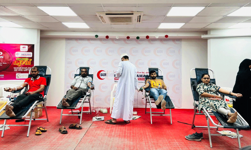 കേ​ര​ളീ​യം ബ​ര്‍ക ര​ക്ത​ദാ​നം സം​ഘ​ടി​പ്പി​ച്ചു