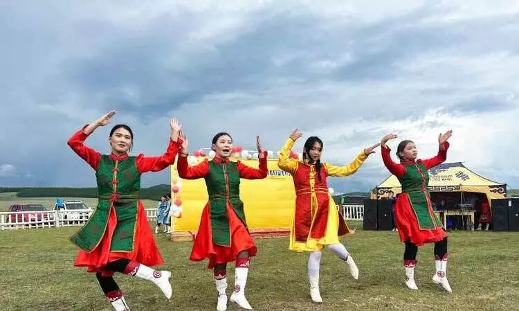 ബഹുകേമമീ നാദം ബഹുകേമമീ നാദം