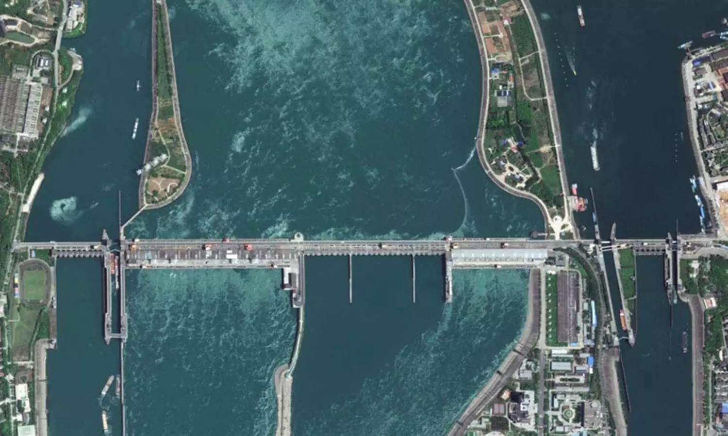 ചൈനയുടെ നിഗൂഢമായ വമ്പൻ അണക്കെട്ട് വരുന്നു; ആശങ്കയിൽ അയൽ രാജ്യങ്ങൾ