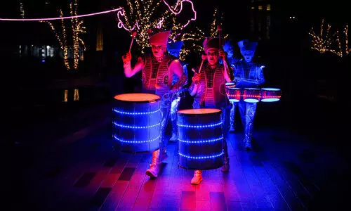 സ്വാഭാവിക സംഗീതത്തെ എ.ഐ വിഴുങ്ങുമോ? ദിനംപ്രതി വരുന്നത്10,000ത്തോളം എ.ഐ ജനറേറ്റഡ് ട്രാക്കുകൾ സ്വാഭാവിക സംഗീതത്തെ എ.ഐ വിഴുങ്ങുമോ? ദിനംപ്രതി വരുന്നത്10,000ത്തോളം എ.ഐ ജനറേറ്റഡ് ട്രാക്കുകൾ