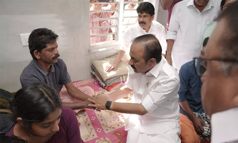 Wayanad Tiger Attack, vd satheesan,