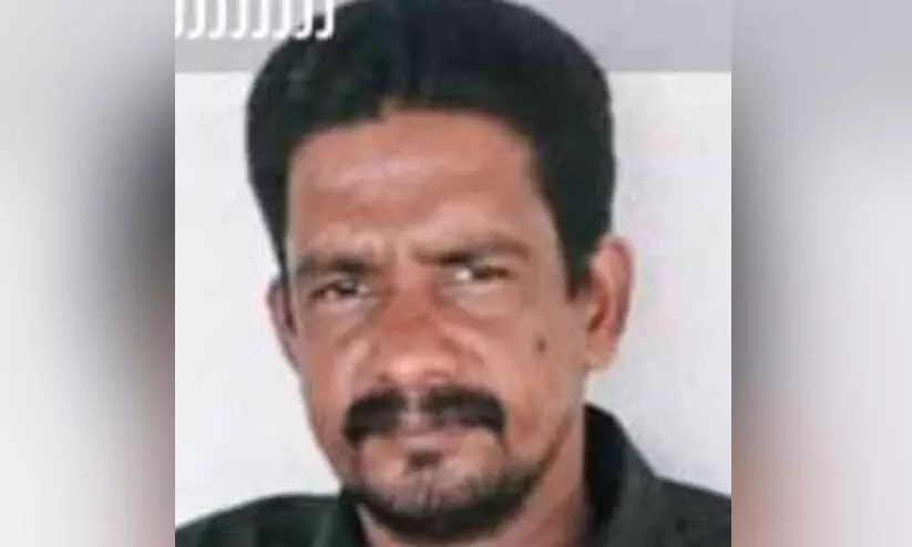 നിർമാണ തൊഴിലാളി കുഴഞ്ഞുവീണു മരിച്ചു നിർമാണ തൊഴിലാളി കുഴഞ്ഞുവീണു മരിച്ചു