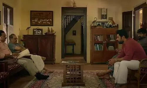 Narayaneente Moonnaanmakkal Official Trailer Out