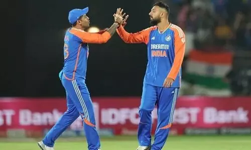 കറക്കി വീഴ്ത്തി വരുൺ ചക്രവർത്തി, അഞ്ചു വിക്കറ്റ്; ഇന്ത്യക്ക് 172 റൺസ് വിജയലക്ഷ്യം