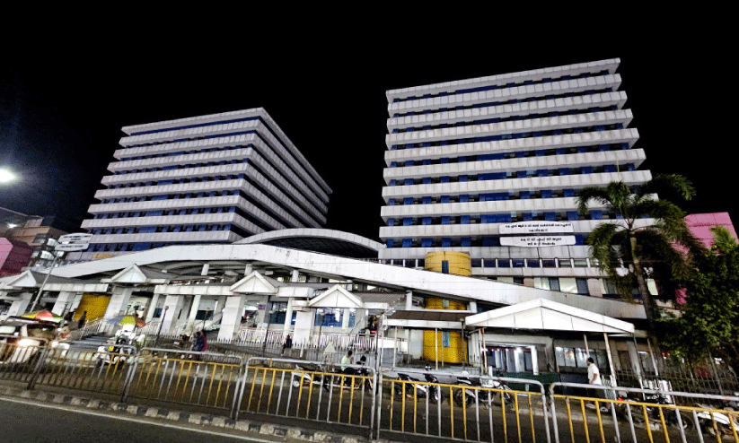 kozhikode ksrtc bus terminal
