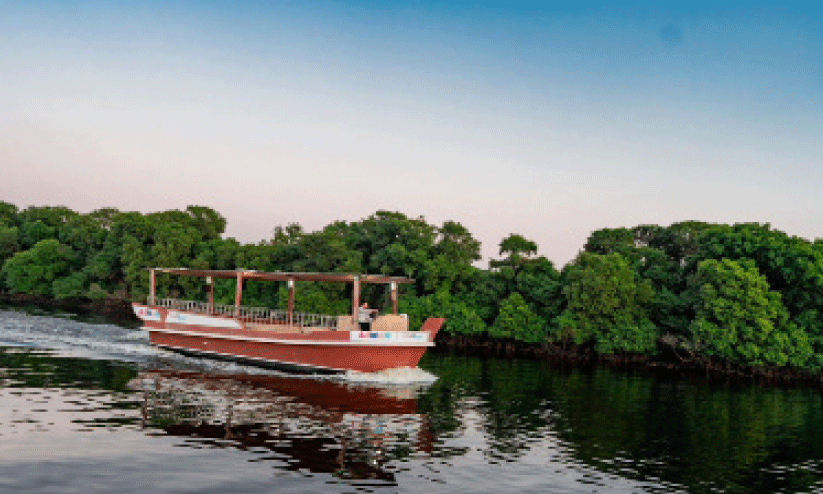 അജ്മാനില് അബ്ര സർവിസിന് പ്രിയമേറി അജ്മാനില് അബ്ര സർവിസിന് പ്രിയമേറി