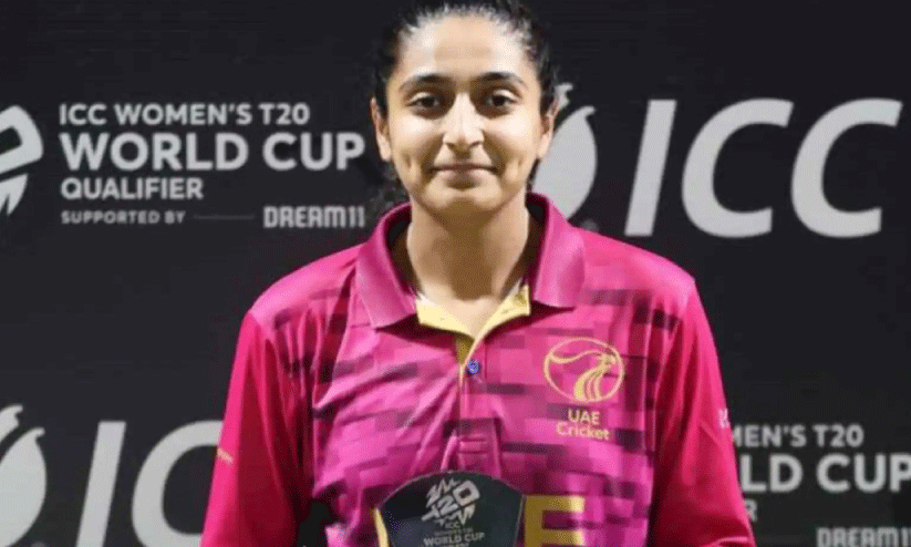 യു.​എ.​ഇ ക്യാ​പ്റ്റ​ൻ ഇ​ഷ ഓ​സ​ക്ക് ഐ.​സി.​സി പു​ര​സ്കാ​രം