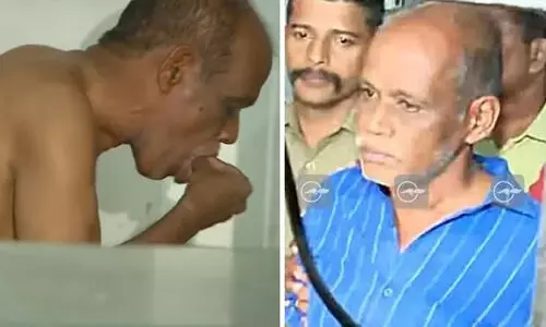 ചിക്കനും ചോറും ചോദിച്ച് ചെന്താമര; ലോക്കപ്പിൽ ആസ്വദിച്ച് തീറ്റ