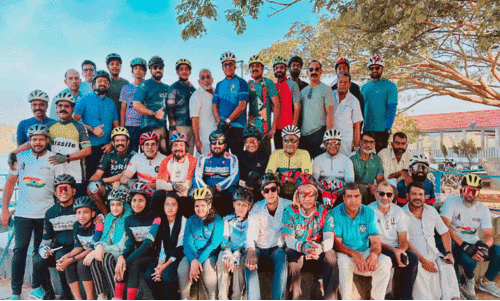 ഭ​ര​ണ​ഘ​ട​ന ഉ​യ​ർ​ത്തി​പ്പി​ടി​ക്കാ​ൻ സൈ​ക്കി​ൾ യാ​ത്ര