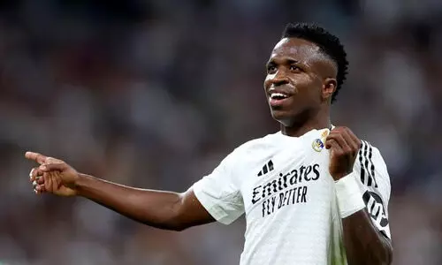 വിനീഷ്യസിന് 9000 കോടി വിലയിട്ട് സൗദി ക്ലബുകൾ? റെക്കോഡ് തുകയിൽ റയൽ മഡ്രിഡ് വീഴുമോ...