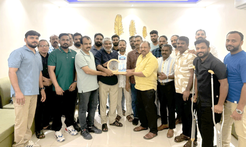 ഷാജഹാൻ ബാബുവിന് യാത്രയയപ്പ് ഷാജഹാൻ ബാബുവിന് യാത്രയയപ്പ്