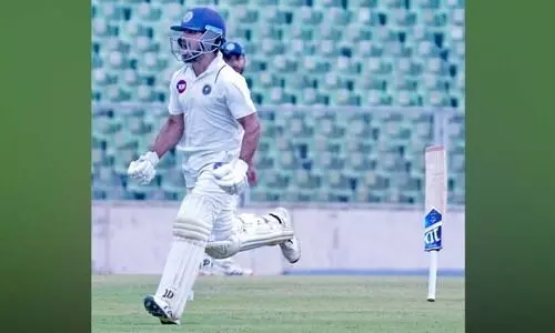 സൽമാൻ നിസാറിന് സെഞ്ച്വറി (111*); തകർച്ചയിൽനിന്ന് കരകയറി കേരളം; ഒമ്പതിന് 302 റൺസ്