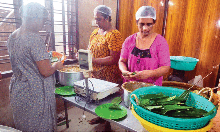 മാസം 60,000 കുമ്പിളപ്പം വിദേശത്തേക്ക്​ കയറ്റിയയക്കുന്ന കോട്ടയത്തെ സംരംഭത്തെക്കുറിച്ചറിയാം