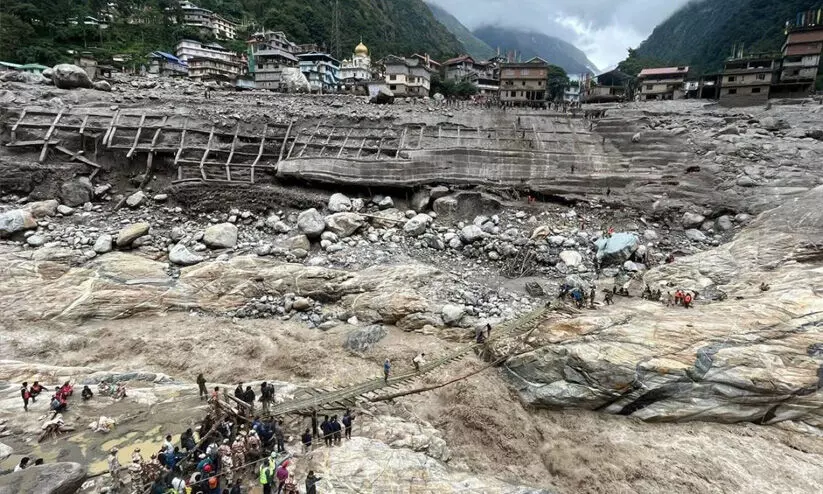 മഞ്ഞു തടാകം വീണ്ടും പൊട്ടിത്തെറിച്ചേക്കാം;   മുന്നറിയിപ്പ് സംവിധാനങ്ങൾ അനിവാര്യമെന്ന് പഠനം