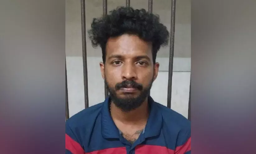 പോ​ക്സോ കേ​സി​ൽ യു​വാ​വ് അ​റ​സ്റ്റി​ൽ