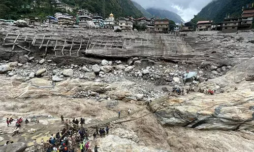 മഞ്ഞു തടാകം വീണ്ടും പൊട്ടിത്തെറിച്ചേക്കാം;   മുന്നറിയിപ്പ് സംവിധാനങ്ങൾ അനിവാര്യമെന്ന് പഠനം