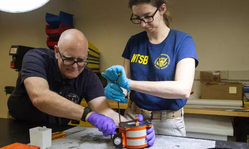 US plane crash, Black Box