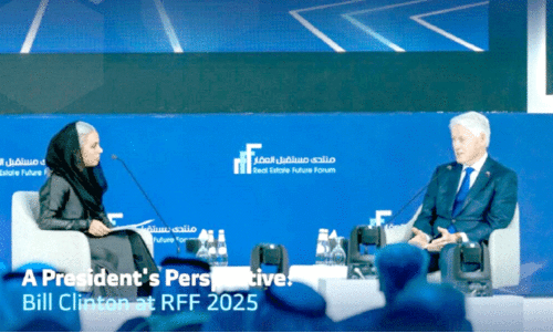 സൗ​ദി കി​രീ​ടാ​വ​കാ​ശി പ്ര​ചോ​ദ​ന​മേ​കു​ന്ന നേ​താ​വ്   -ബി​ൽ ക്ലി​ന്റ​ൺ