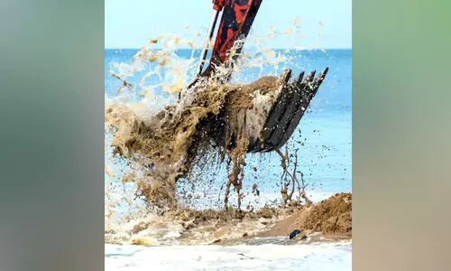 കടൽ മണൽ വിൽപനക്ക്​ കേന്ദ്രനീക്കം: തീരദേശത്തിന്​ തിരിച്ചടി