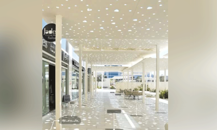 ശീ​തീ​ക​രി​ച്ച്​ ന​ട​പ്പാ​ത​യും; അ​ബൂ​ദ​ബി​യി​ലി​ത്​ ആ​ദ്യം