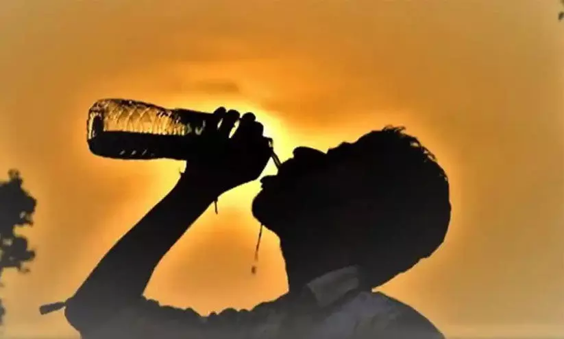 സംസ്ഥാനത്ത് ഇന്നും നാളെയും ഒറ്റപ്പെട്ടയിടങ്ങളിൽ താപനില ഉയരാൻ സാധ്യത