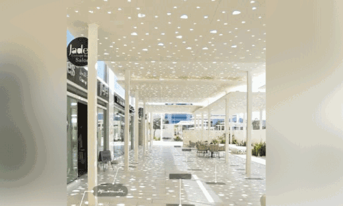 ശീ​തീ​ക​രി​ച്ച്​ ന​ട​പ്പാ​ത​യും; അ​ബൂ​ദ​ബി​യി​ലി​ത്​ ആ​ദ്യം