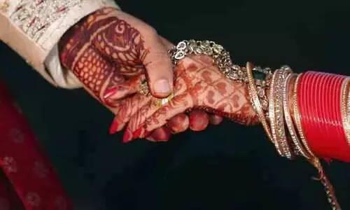 ചോളി കേ പീച്ചെ ഗാനത്തിൽ ചുവടുവെച്ച് വരൻ; കല്യാണം വേണ്ടെന്നുവെച്ച് വധുവിൻ്റെ അച്ഛൻ