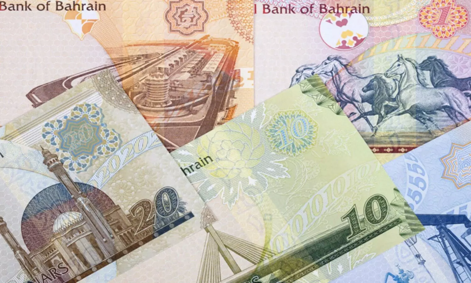 റെക്കോഡ് നേട്ടത്തിൽ   ബഹ്റൈൻ ദിനാർ;   ഒരു ബി.ഡിക്ക് 231.09 ഇന്ത്യൻ രൂപ