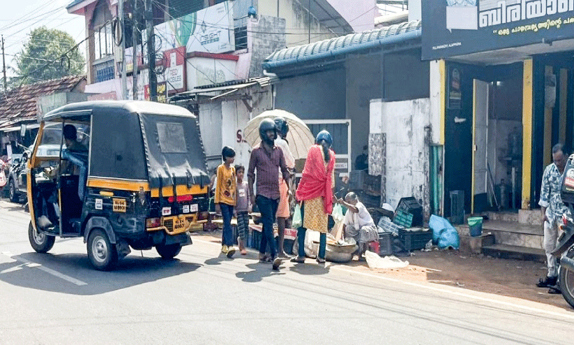 pulayanvazhi fish market