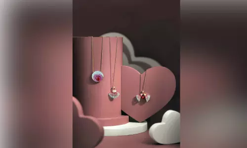 ജോ​യ് ആ​ലു​ക്കാ​സി​ൽ ‘ബി ​മൈ​ന്‍-ഹാ​ര്‍ട്ട് ടു ​ഹാ​ര്‍ട്ട് ക​ല​ക്ഷ​ന്‍’