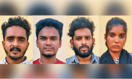 ബാ​വ​ലി​യി​ൽ വ​ൻ എം.​ഡി.​എം.​എ വേ​ട്ട; യു​വ​തി​യ​ട​ക്കം നാ​ലു​പേ​ർ പി​ടി​യി​ൽ