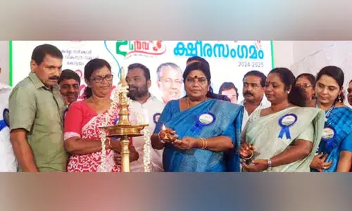 പക്ഷിപ്പനി മൂലം ദുരിതമനുഭവിക്കുന്ന കർഷകർക്ക് സഹായധനം നൽകാൻ ഏഴു കോടി അനുവദിച്ചു