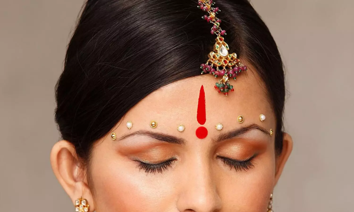 bindi 787676