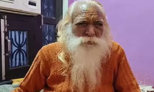 അയോധ്യ രാമക്ഷേത്രത്തിലെ മുഖ്യ പൂജാരി ഗുരുതരാവസ്ഥയിൽ