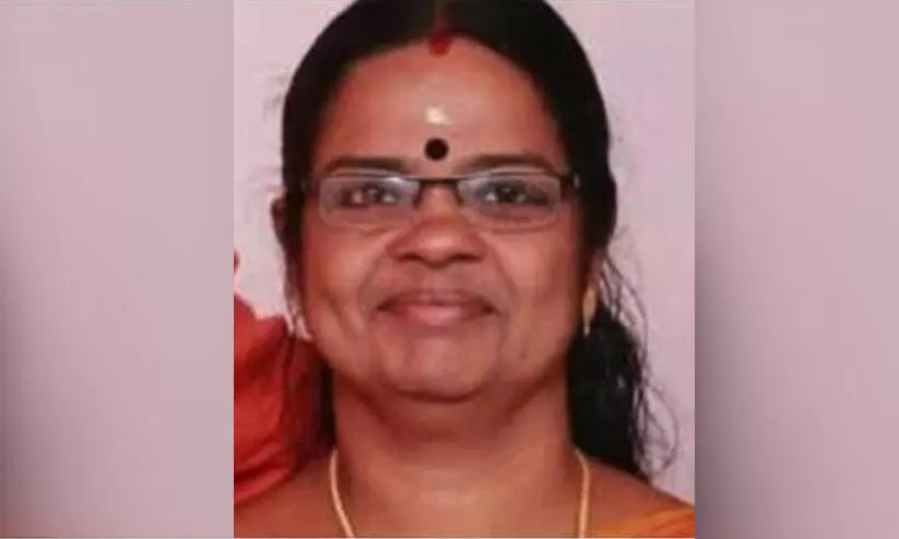 കാള കുത്തിവീഴ്ത്തിയ വീട്ടമ്മ ചികിത്സയിലിരിക്കെ മരിച്ചു