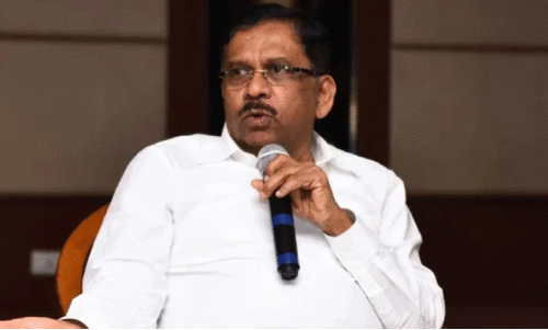 മൈ​ക്രോ ഫി​നാ​ൻ​സ് ഓ​ർ​ഡി​ന​ൻ​സ് ഗ​വ​ർ​ണ​റി​ലേ​ക്ക്