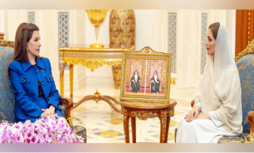 ലബ​നീ​സ് ഗാ​യി​ക മാ​ജി​ദ അ​ൽ റൂ​മി​ക്ക് സ്വീ​ക​ര​ണം ന​ൽ​കി