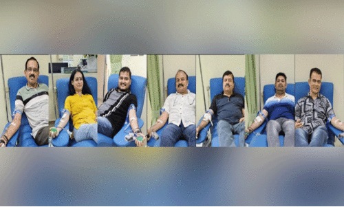 പാ​ല​ക്കാ​ട്‌ സൗ​ഹൃ​ദ കൂ​ട്ടാ​യ്മ ര​ക്ത​ദാ​ന ക്യാ​മ്പ്