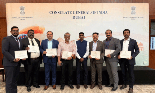 പി​ൽ​സ്​ അ​ഭി​ഭാ​ഷ​ക​ർ​ക്ക് കോ​ൺ​സു​ലേ​റ്റി​ന്റെ ആ​ദ​രം