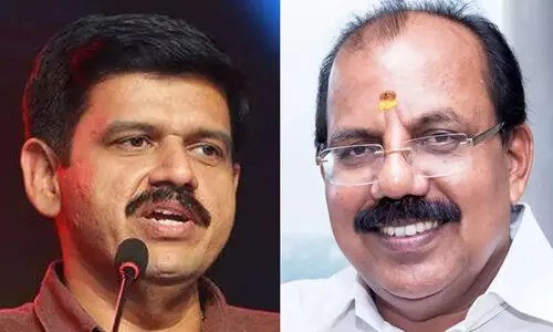 ചീള് കേസൊന്നുമല്ല..വലിയ തിമിംഗലമാണ്, ആർ.എസ്.എസിന്റെ പൊന്നോമന പുത്രനാണ്, എറണാകുളത്തെ മിക്ക ഡീലുകൾക്ക് പിന്നിലുമുള്ളയാളാണ്; എ.എൻ രാധാകൃഷ്ണനെതിരെ സന്ദീപ് വാര്യർ