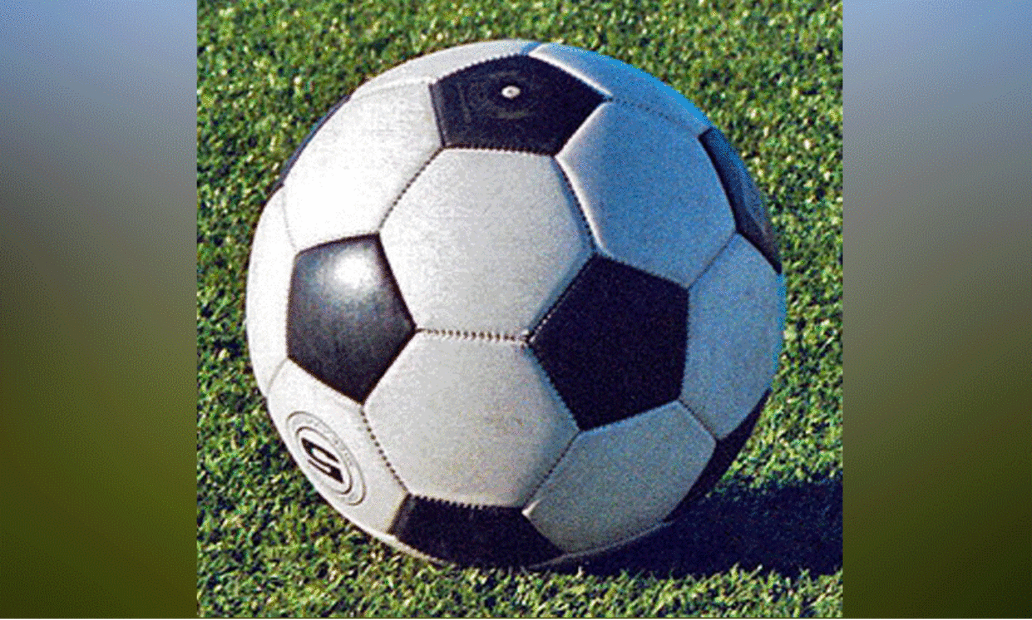 കേരള പൊലീസ് ടീമിന് 40 വയസ്, സുവർണനേട്ടങ്ങളിലേക്ക് ബൂട്ടണിഞ്ഞവർ വീണ്ടും ഒത്തുചേരുന്നു