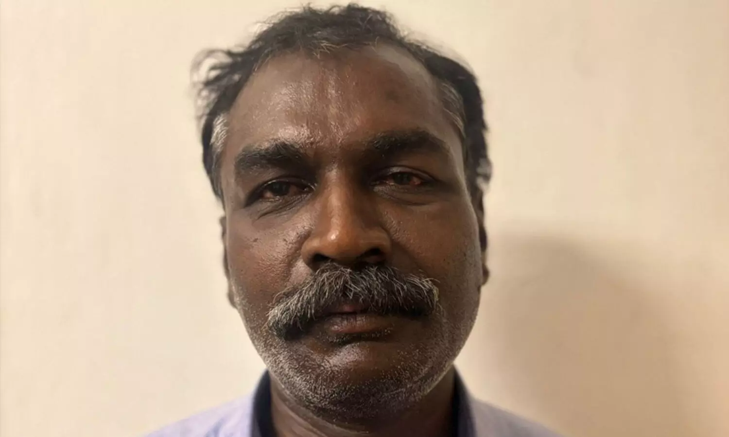 വീടിന്റെ വാതിൽ തകർത്ത് ഇരുപതര പവൻ മോഷ്ടിച്ച കുപ്രസിദ്ധ മോഷ്ടാവ് പിടിയിൽ