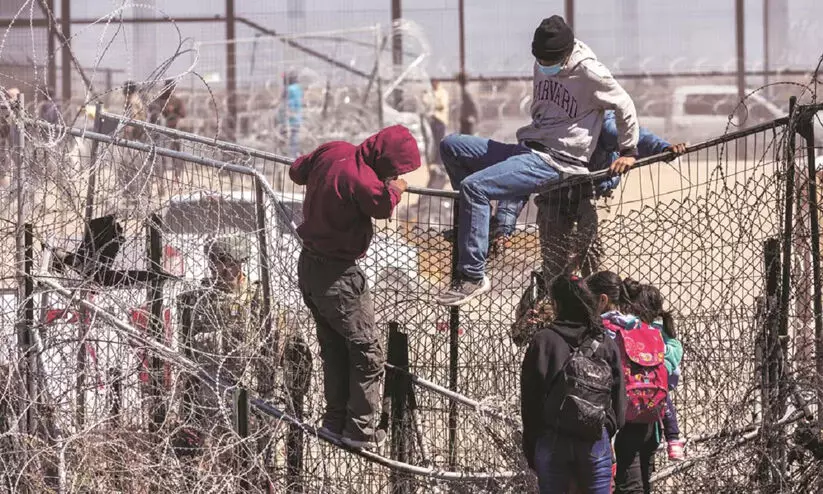 അപകടം പതിയിരിക്കുന്ന ‘ഡങ്കി’ റൂട്ടിലൂടെ ആറുമാസം, 11 ദിവസം യു.എസ് തടങ്കലിൽ’: ഒടുവിൽ അപമാനിതനായി നാടുകടത്തൽ അപകടം പതിയിരിക്കുന്ന ‘ഡങ്കി’ റൂട്ടിലൂടെ ആറുമാസം, 11 ദിവസം യു.എസ് തടങ്കലിൽ’: ഒടുവിൽ അപമാനിതനായി നാടുകടത്തൽ