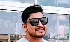 ഹൃദയാഘാതം; കാസർകോട് സ്വദേശി ഒമാനിൽ മരിച്ചു ഹൃദയാഘാതം; കാസർകോട് സ്വദേശി ഒമാനിൽ മരിച്ചു