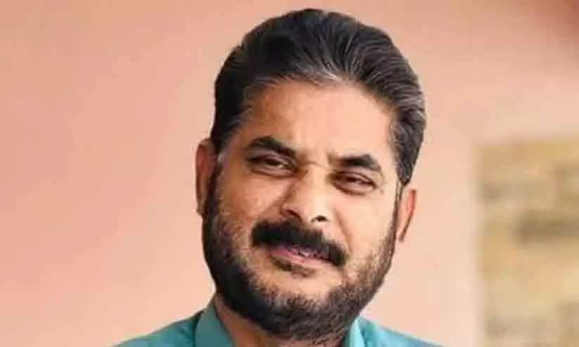 ഒമാനിലെ സാമൂഹ്യപ്രവർത്തകനായിരുന്ന  തൃശൂർ സ്വദേശി കുവൈത്തിൽ നിര്യാതനായി