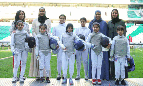 പെ​ൺ​കു​ട്ടി​ക​ൾ​ക്ക് ഫെ​ൻ​സി​ങ്​ പ​രി​ശീ​ല​ന​വു​മാ​യി ഖ​ത്ത​ർ ഫൗ​ണ്ടേ​ഷ​ൻ