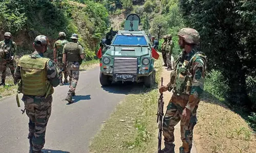 പാക് നുഴഞ്ഞുകയറ്റം പരാജയപ്പെടുത്തി ഇന്ത്യൻ സൈന്യം: നിയന്ത്രണരേഖയിൽ ഏഴു പേർ കൊല്ലപ്പെട്ടു